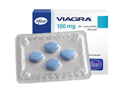 Vier blaue Viagra Tabletten