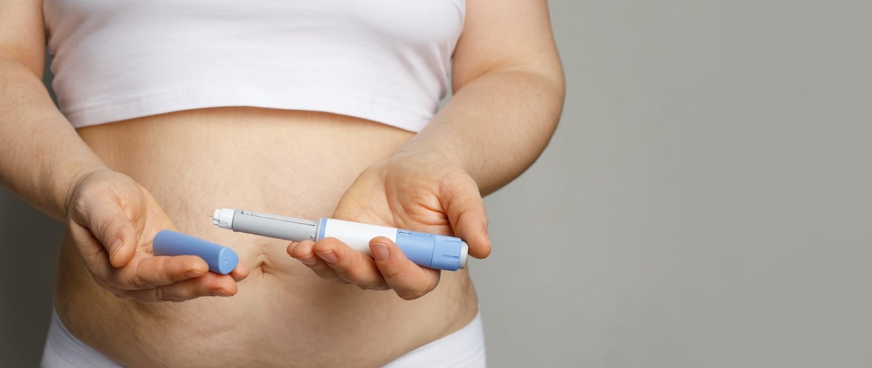 Geöffnete Spritze zum Abnehmen