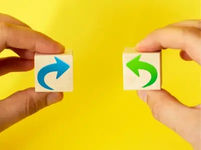 Gelbe Cialis-Pillen im Vergleich zu blauen Viagra-Pillen