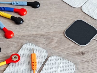 Kabel und Anschlüsse für die Elektrostimulation