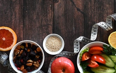 Gemüse und Obst für eine gesunde Ernährung und Gewichtsabnahme