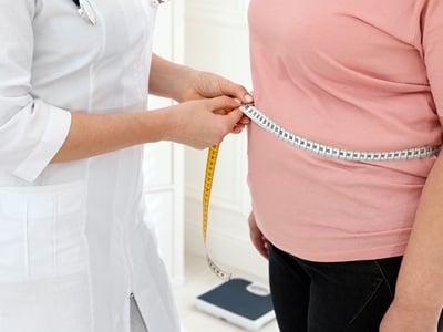 Taille bei &Uuml;bergewicht  messen