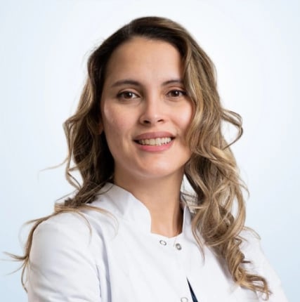 Dr. Rosmy Barrios, medizinische Fachreferentin bei Apomeds